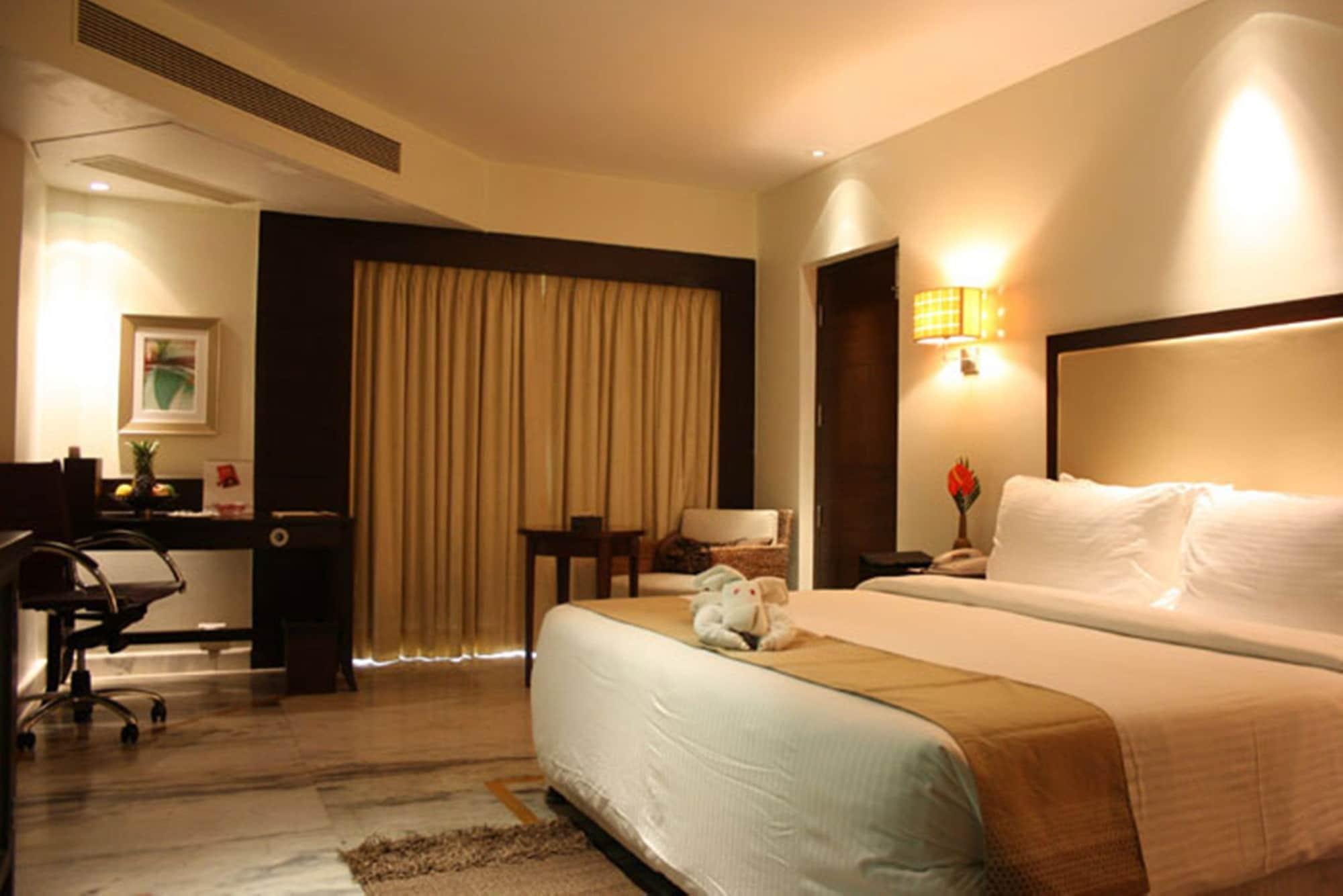 Royal Orchid Central Kireeti Hampi, Hospet מראה חיצוני תמונה