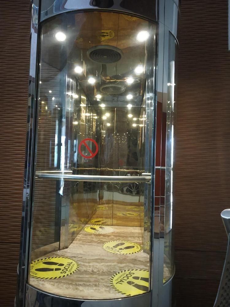 Royal Orchid Central Kireeti Hampi, Hospet מראה חיצוני תמונה