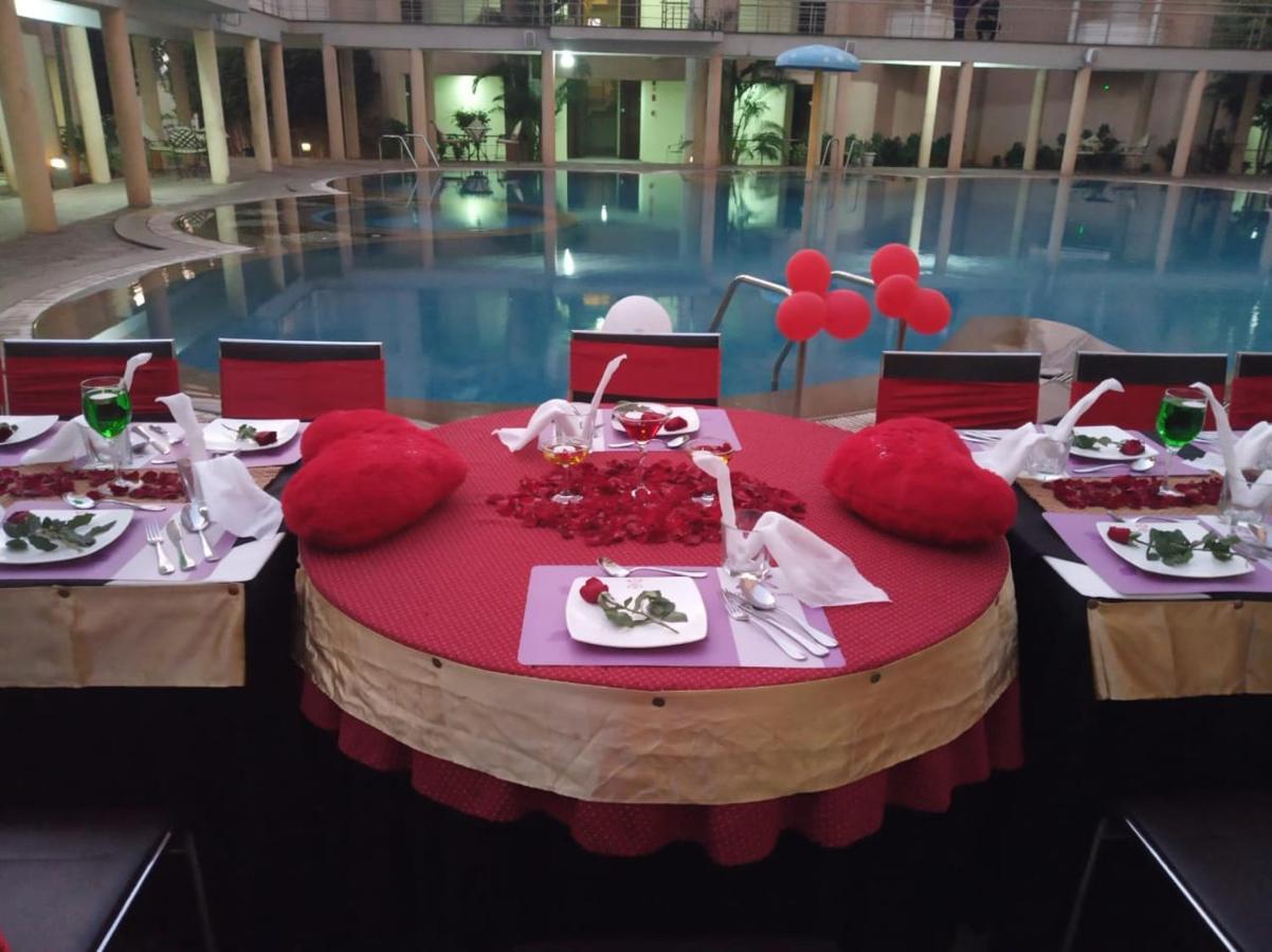 Royal Orchid Central Kireeti Hampi, Hospet מראה חיצוני תמונה
